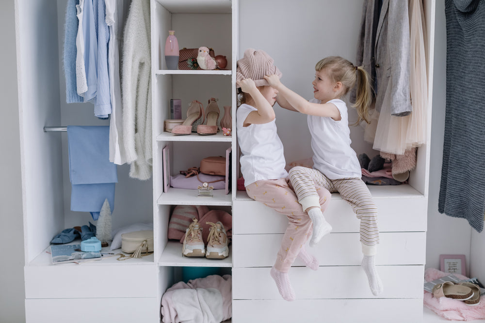 Come organizzare l’armadio dei bambini in modo semplice e funzionale