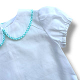 Camicia bianca con colletto alla bebè estiva con profilo a quadretti menta