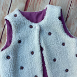 Gilet Teddy con fiorellini ricamati